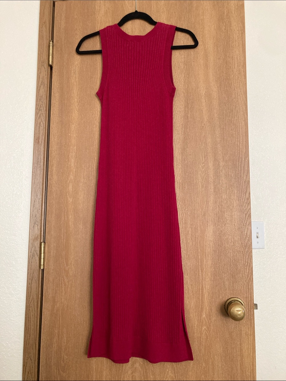 Banana Republic Ribbed Sleeveless Maxi Dress - Fuchsia - Picture 3 of 4